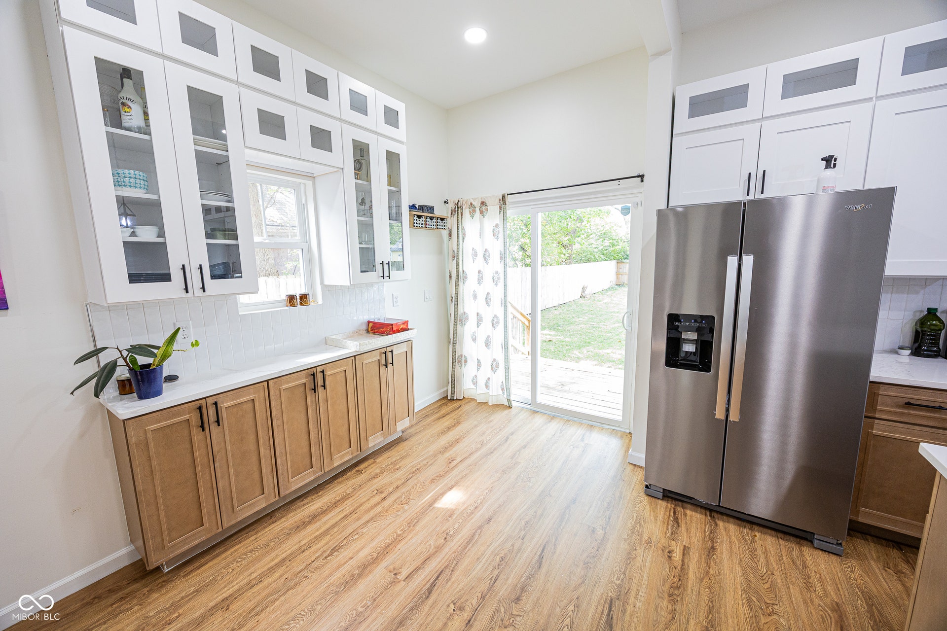 806 N Tacoma Avenue, Indianapolis, IN 46201