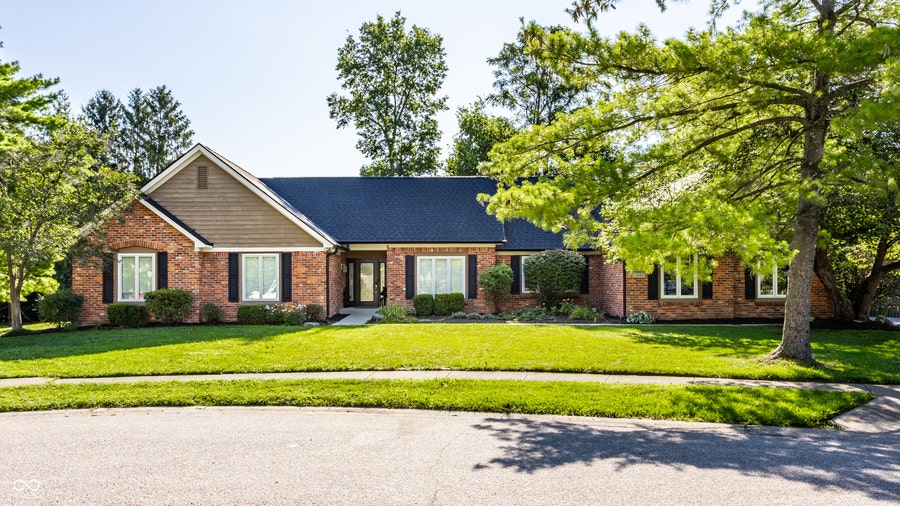 Property photo for 13827 Millstone Court, Carmel, IN