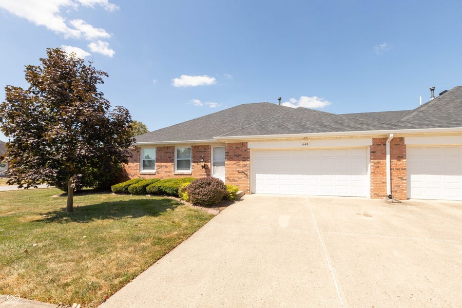 Property photo for 640 S School Street, Brownsburg, IN