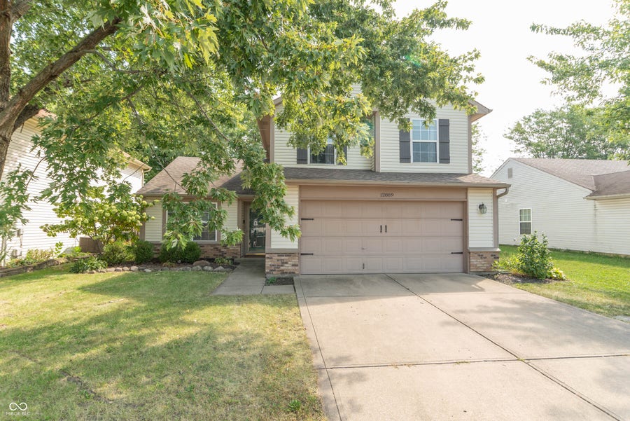 Property photo for 12889 Longleaf Lane, Fishers, IN