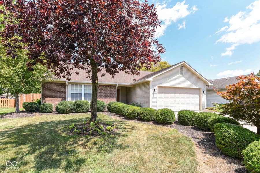 Property photo for 4371 Arlington Circle, Indianapolis, IN