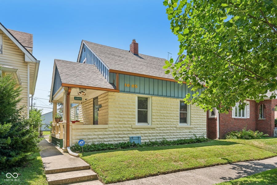 Property photo for 1005 E Berwyn, Indianapolis, IN