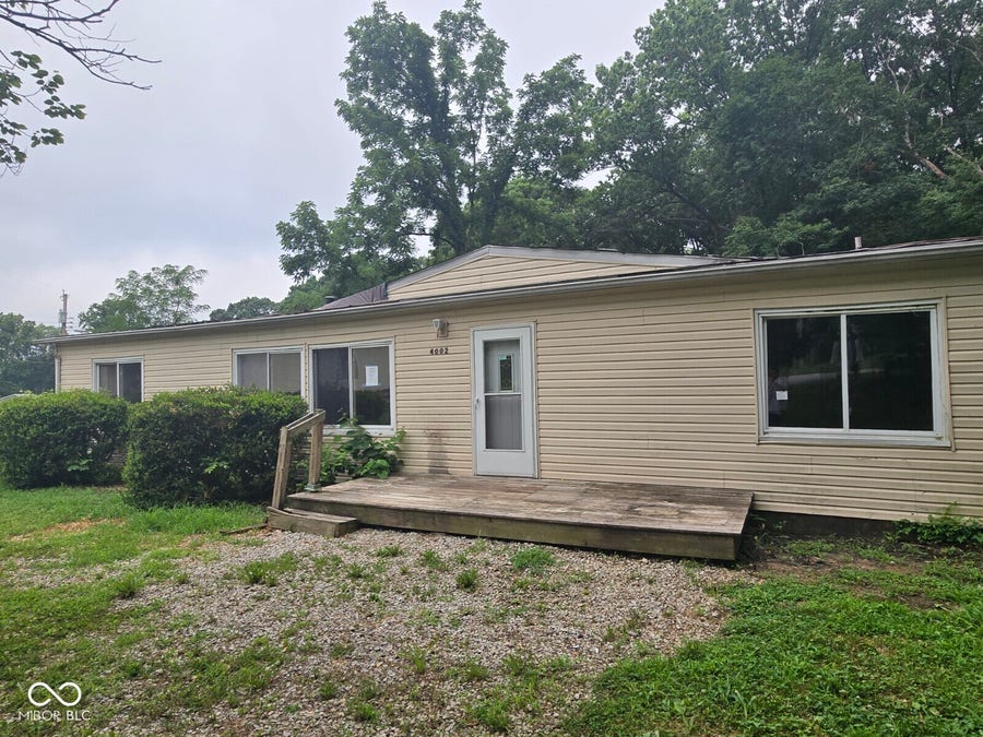 Property photo for 4002 Keegan Road, West Terre Haute, IN