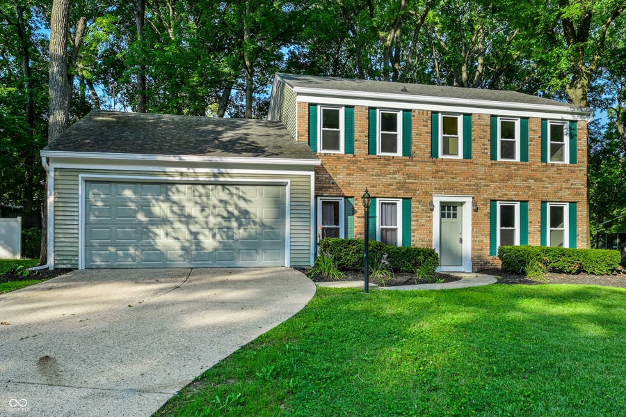 Property photo for 600 Leisure Lane, Greenwood, IN