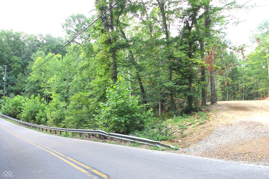 Property photo for 02 Sweetwater Drive, Nineveh, IN