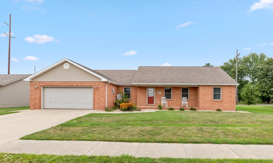 Property photo for 108 Stevens Drive, Seymour, IN