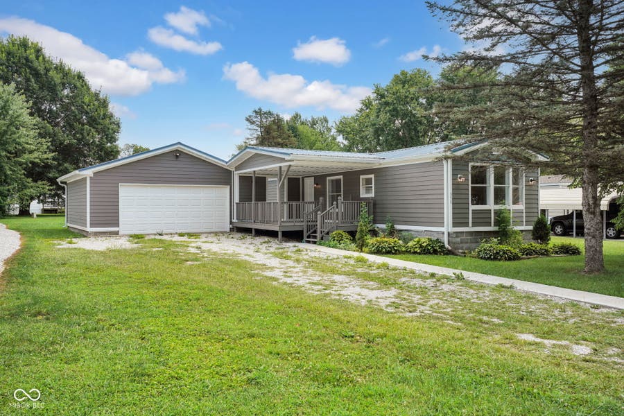 Property photo for 350 Lazy River Road, Cloverdale, IN