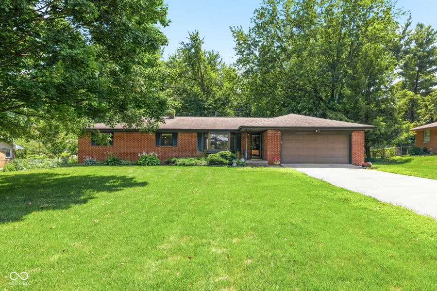 Property photo for 223 Bangor Drive, Indianapolis, IN