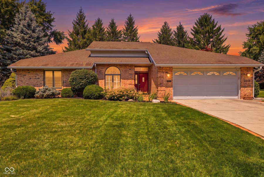 Property photo for 3708 W Allen Court, Muncie, IN