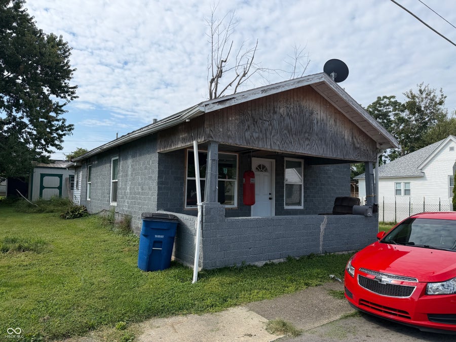 Property photo for 1518 6th Street, Bedford, IN