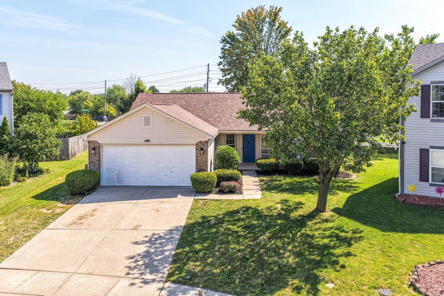 Property photo for 3933 Bergamot Court, Indianapolis, IN