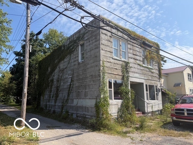 Property photo for 809 6th Street, Bedford, IN