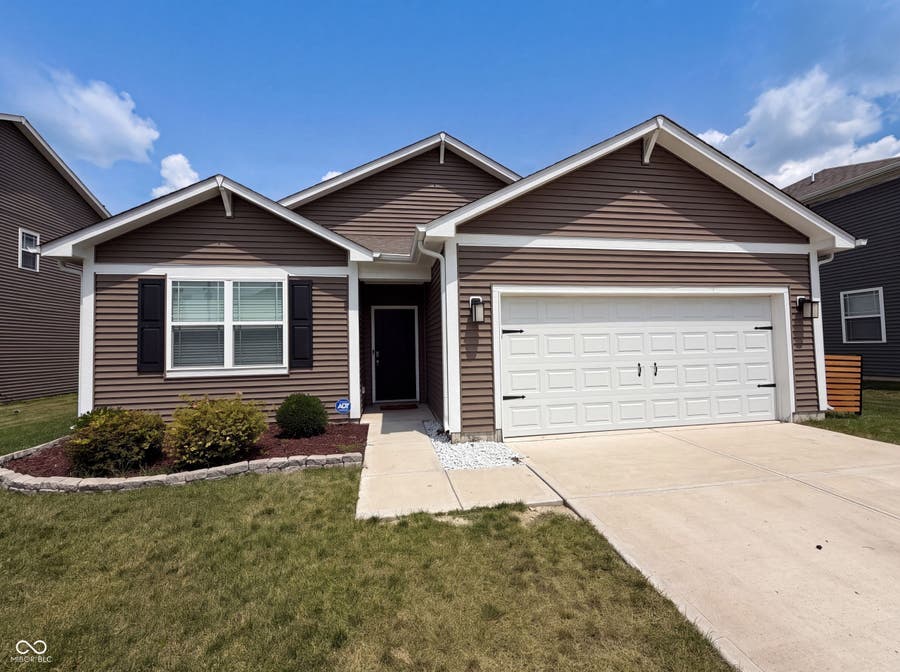 Property photo for 1970 Downey Lane, Greenfield, IN