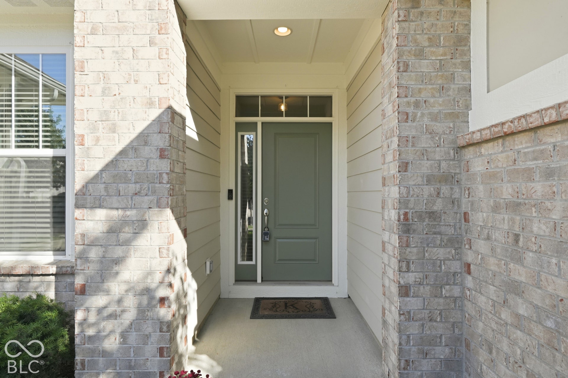 15774 Hargray Drive, Noblesville, IN 46062 Covered Entry and front door with sidelights