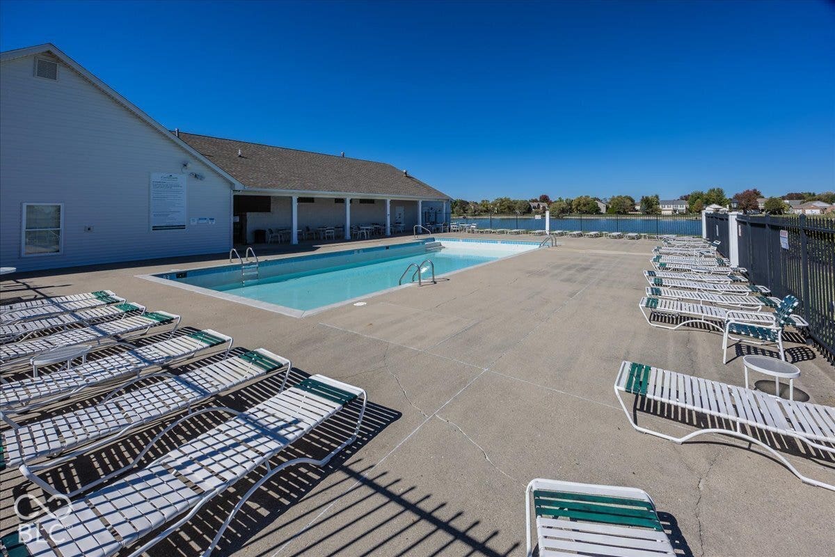 Community pool: family side and adult side