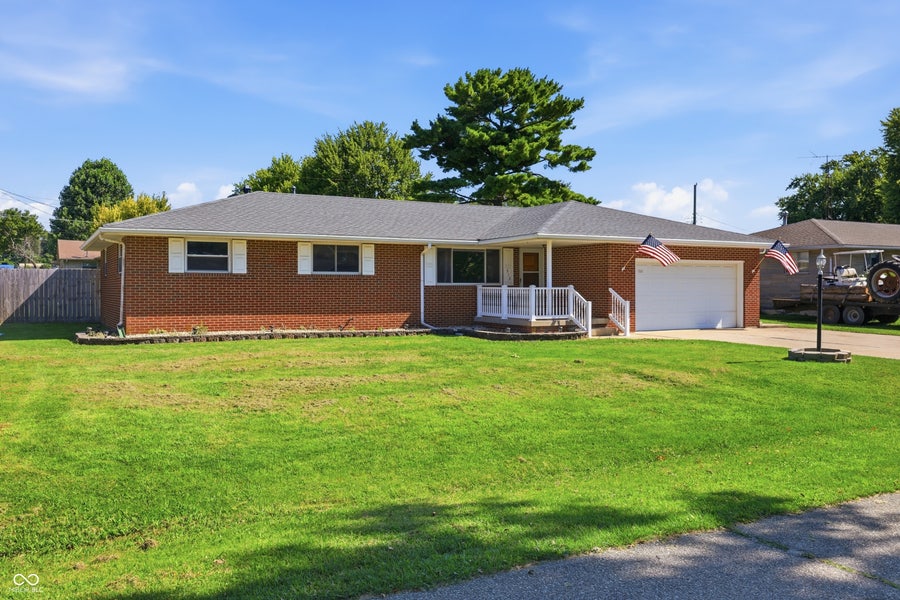 Property photo for 912 W 10th Street, Greensburg, IN