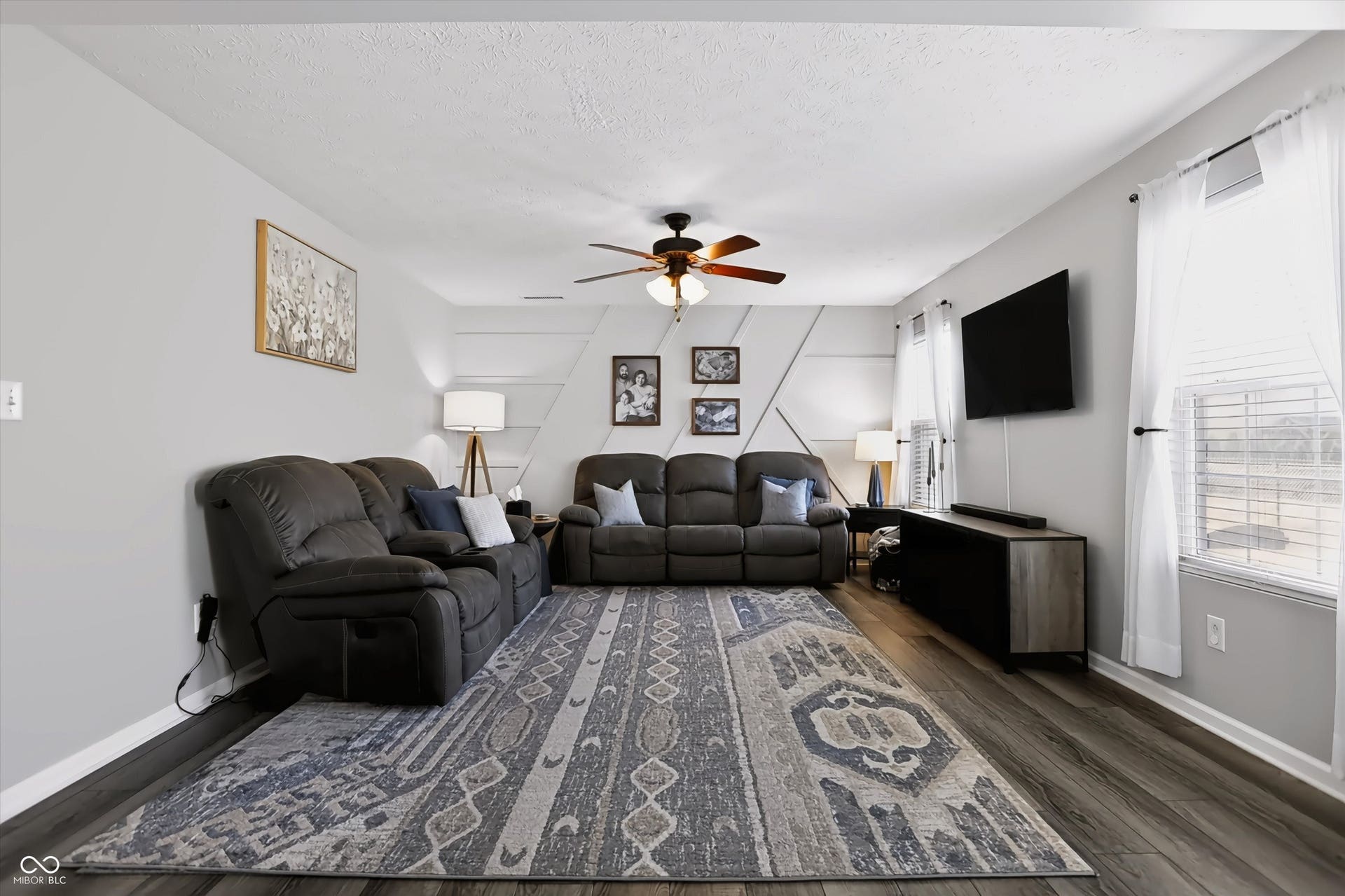 7849 Ithaca Way, Indianapolis, IN 46239