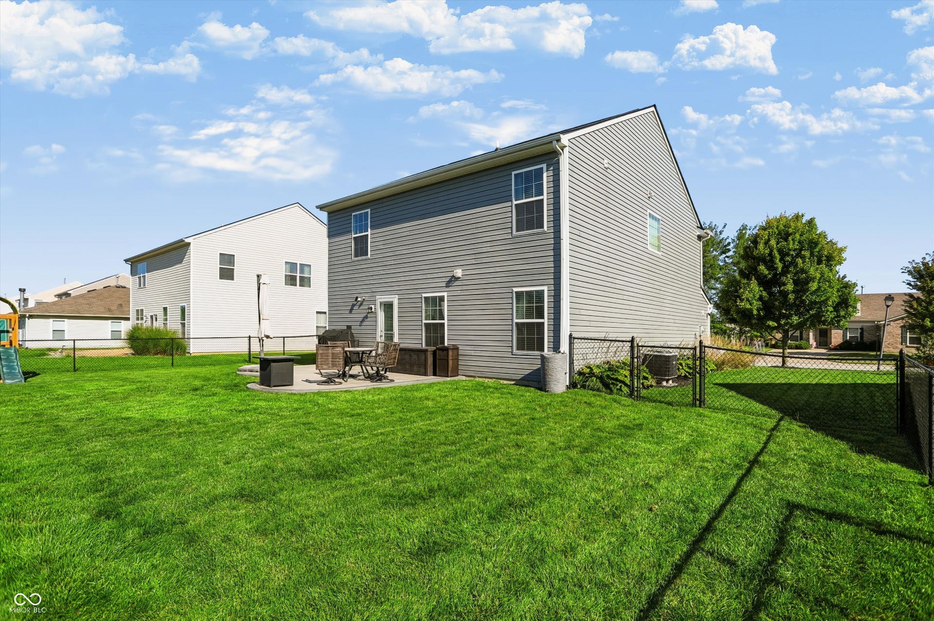 7849 Ithaca Way, Indianapolis, IN 46239