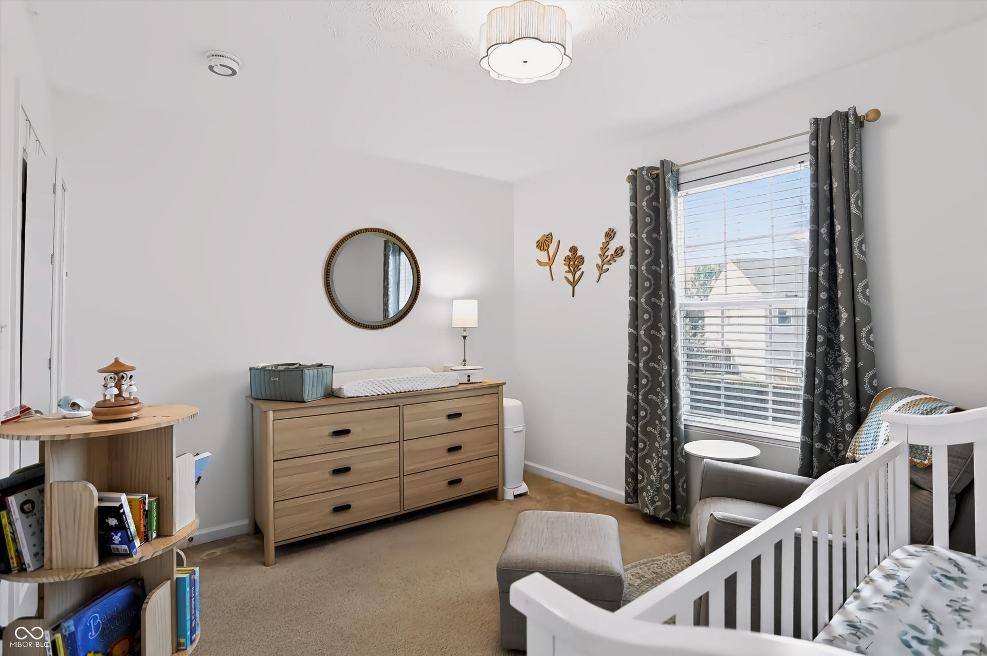 7849 Ithaca Way, Indianapolis, IN 46239