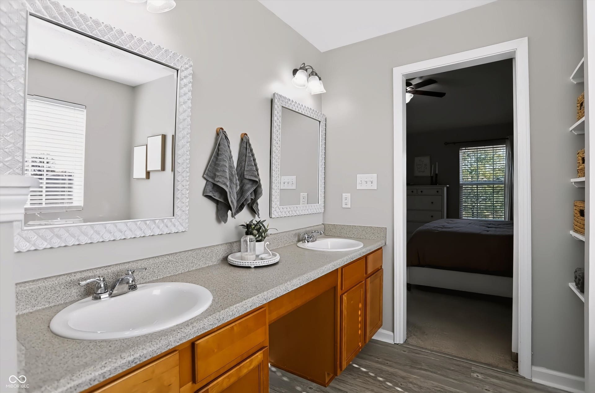 7849 Ithaca Way, Indianapolis, IN 46239
