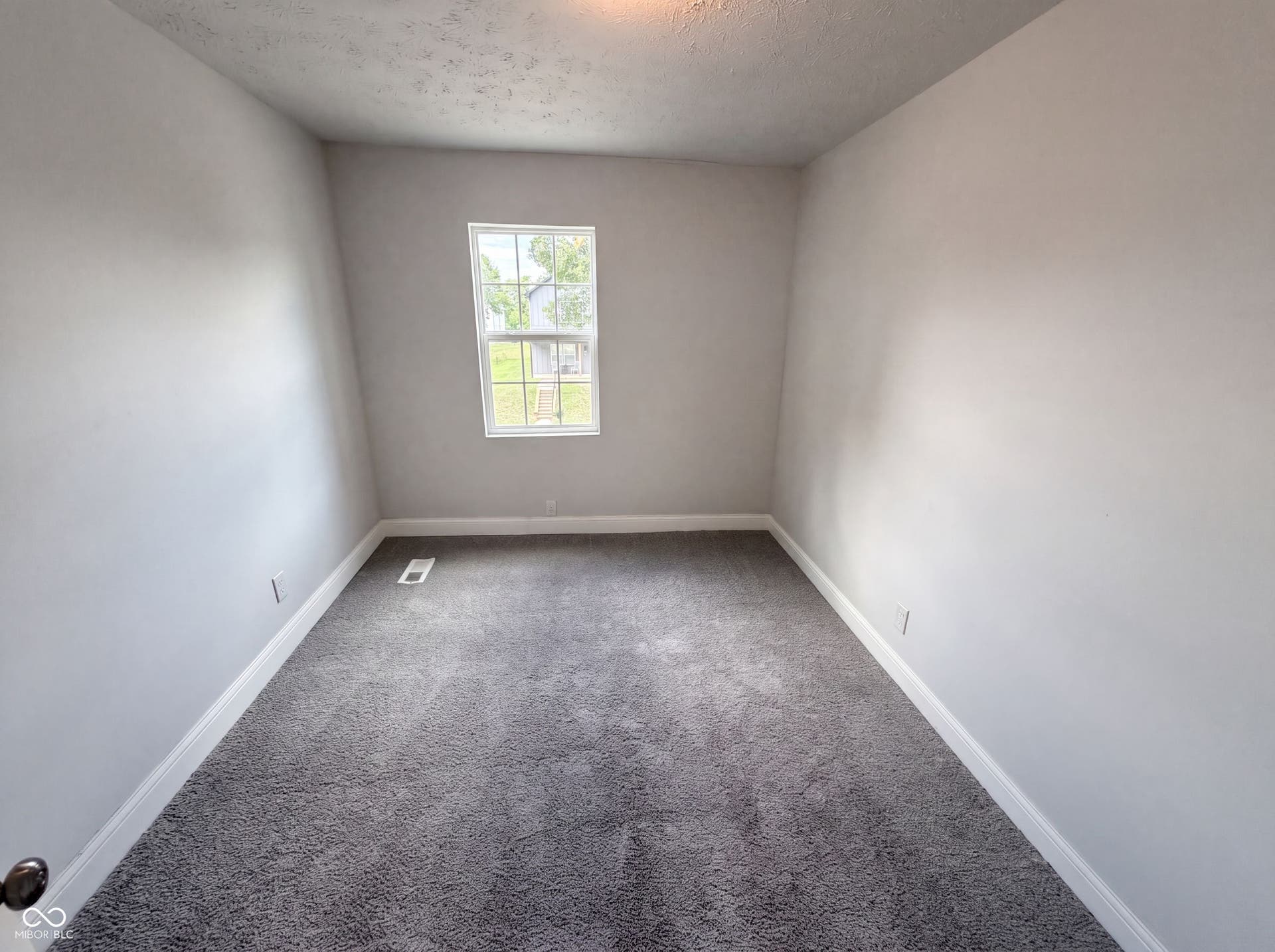 2615 Boulevard Place, Indianapolis, IN 46208