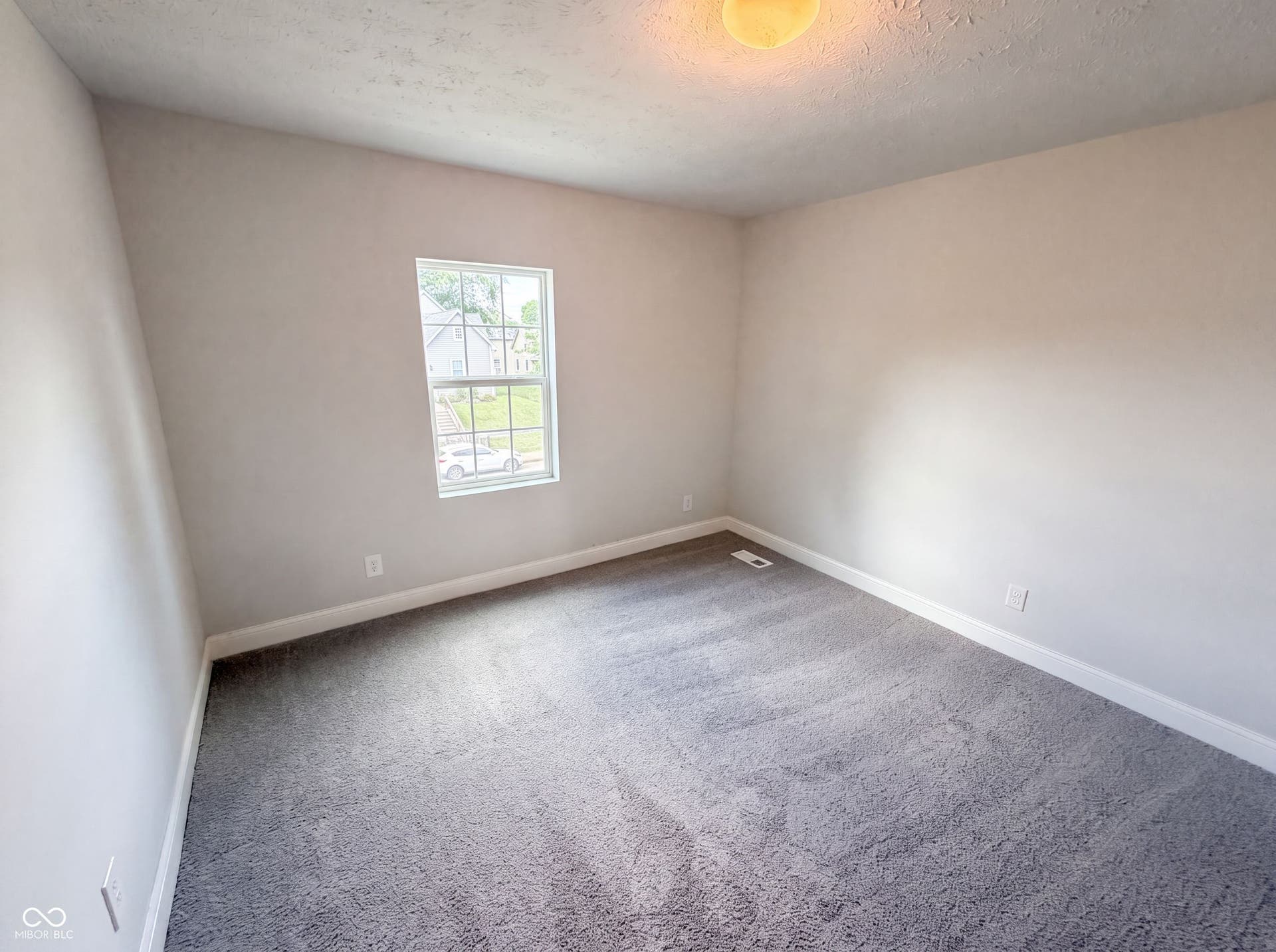 2615 Boulevard Place, Indianapolis, IN 46208