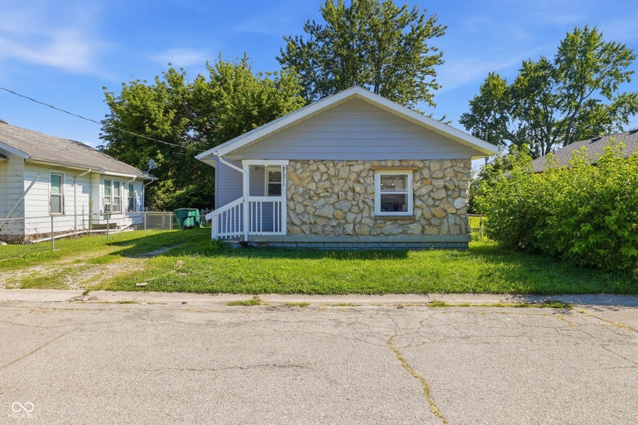Property photo for 2211 E 18th Street, Muncie, IN