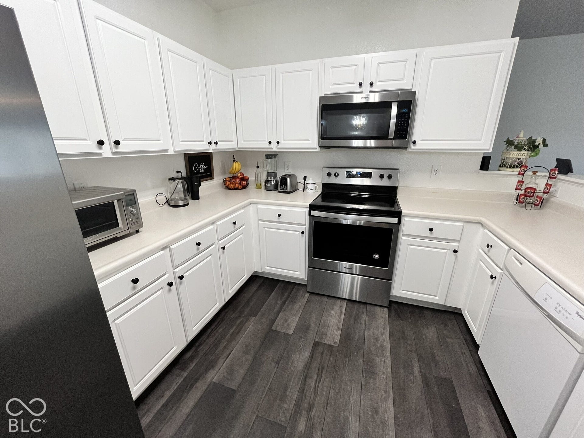 9533 Treyburn Lakes Drive, Indianapolis, IN 46239