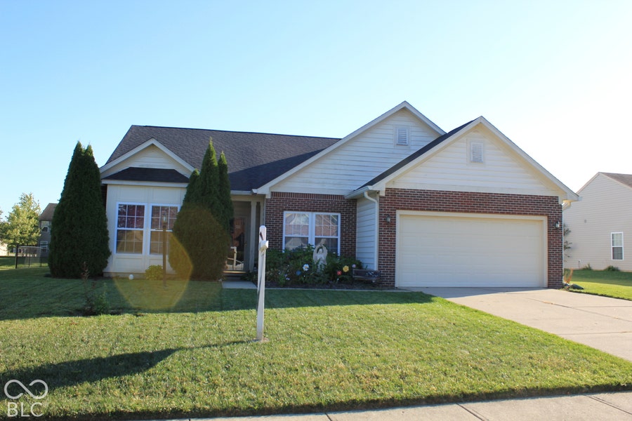 Property photo for 9533 Treyburn Lakes Drive, Indianapolis, IN