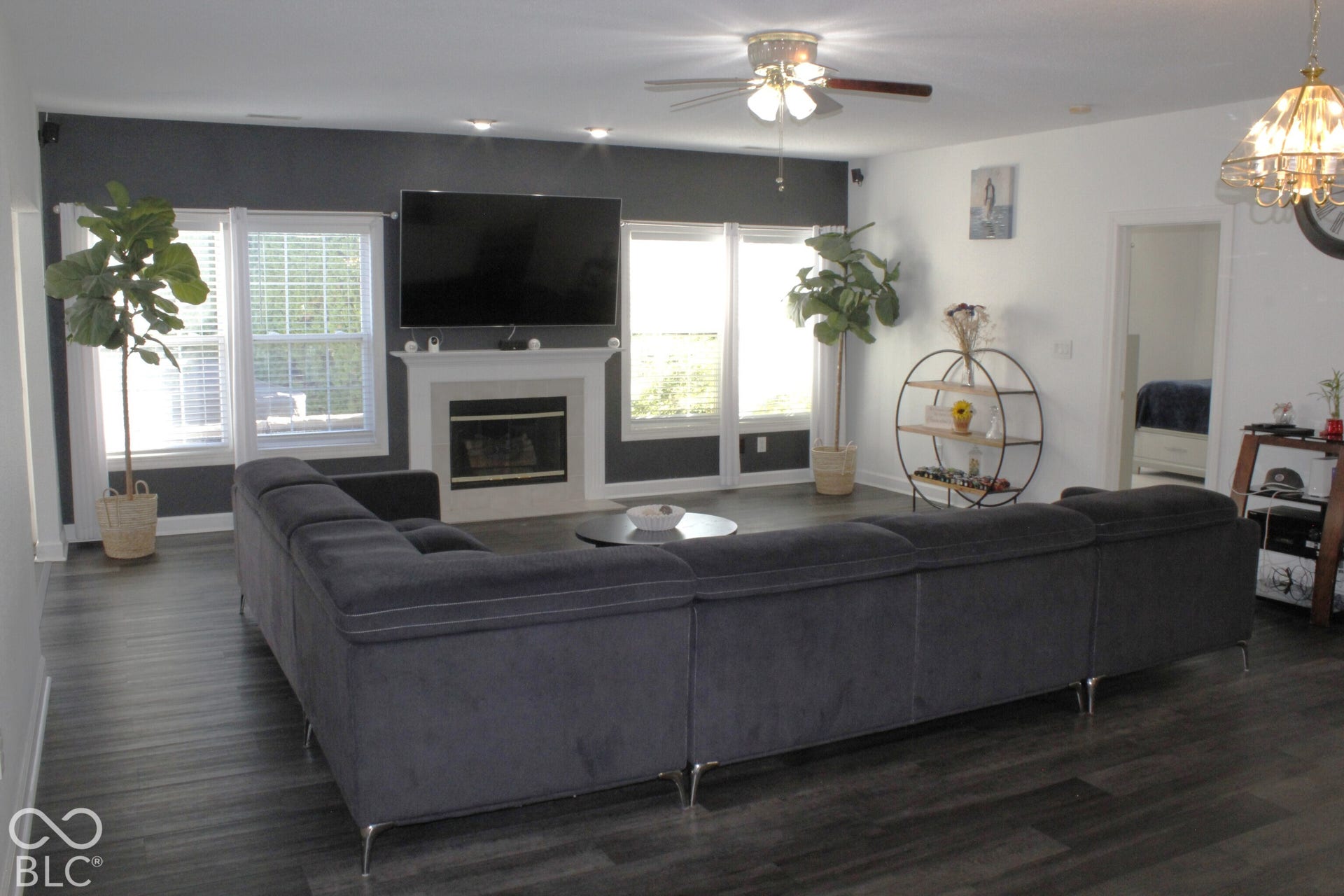 9533 Treyburn Lakes Drive, Indianapolis, IN 46239