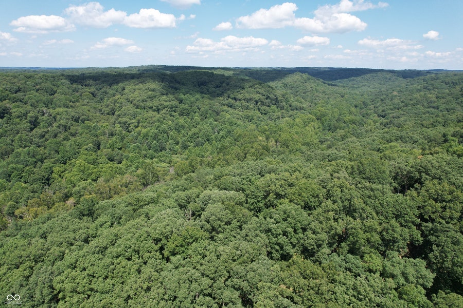 Property photo for 7850 E Deckard Ridge, Nashville, IN