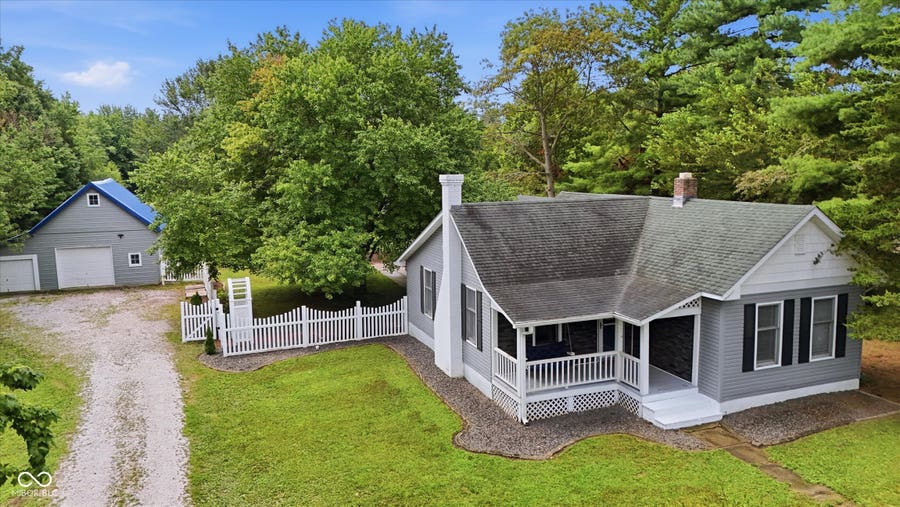 Property photo for 2917 E County Road 400 S, Plainfield, IN