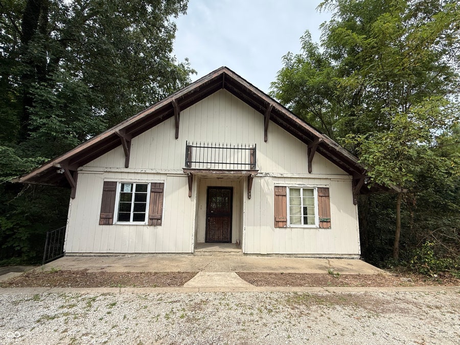 Property photo for 11985 State Highway 243 Road, Cloverdale, IN