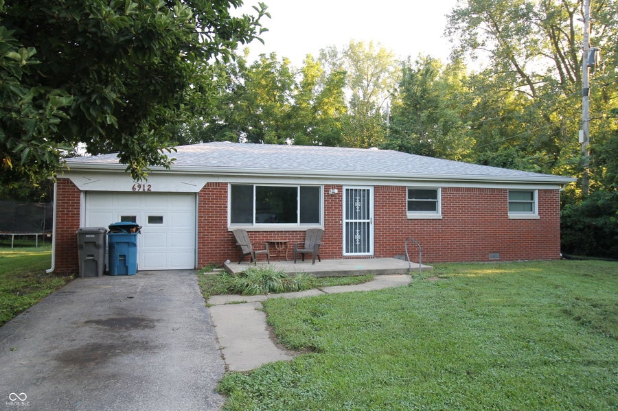Property photo for 6912 Dunn Way, Indianapolis, IN