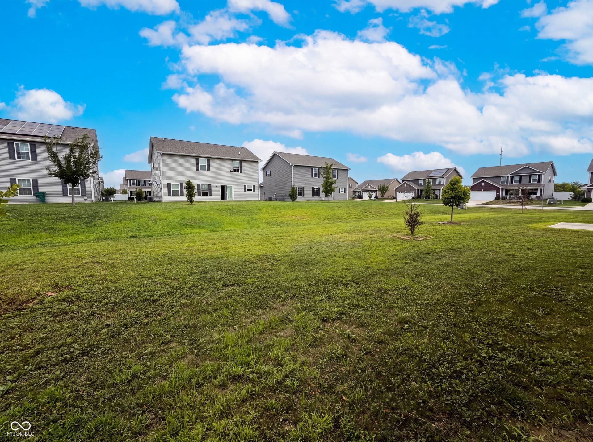 8196 Alyssum Drive, Plainfield, IN 46168 8196 Alyssum Drive, Plainfield, IN 46168