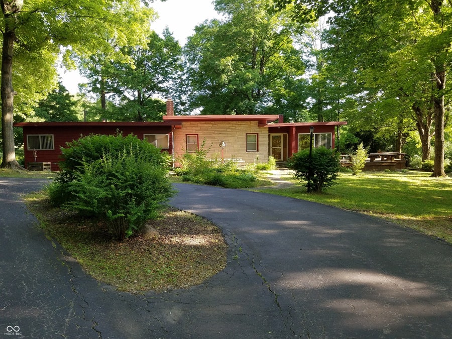 Property photo for 21612 Dunbar Road, Sheridan, IN