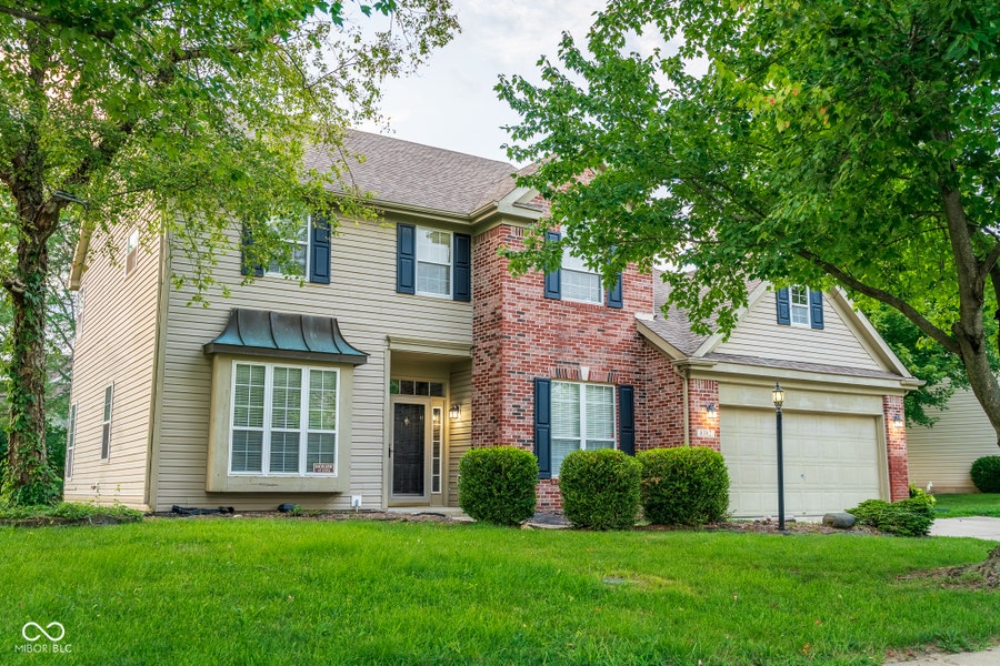 Property photo for 8302 Crystal Pointe Lane, Indianapolis, IN