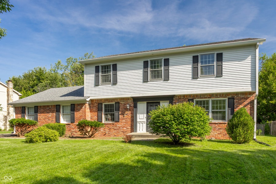 Property photo for 1692 White Ash Drive, Carmel, IN