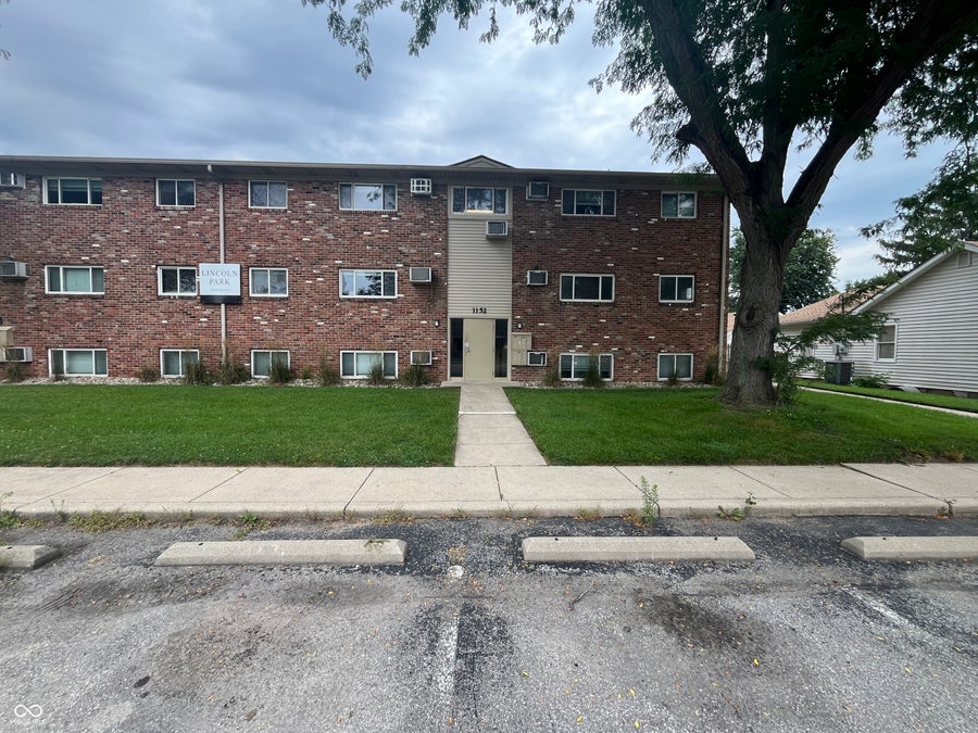 Property photo for 1152 Evans Avenue, Noblesville, IN