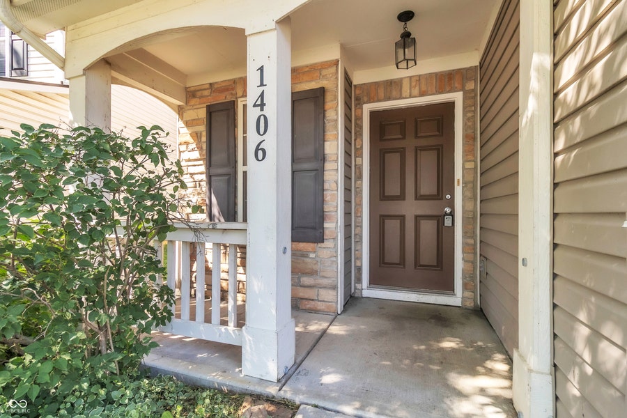 Property photo for 1406 Bluff View Court, Indianapolis, IN
