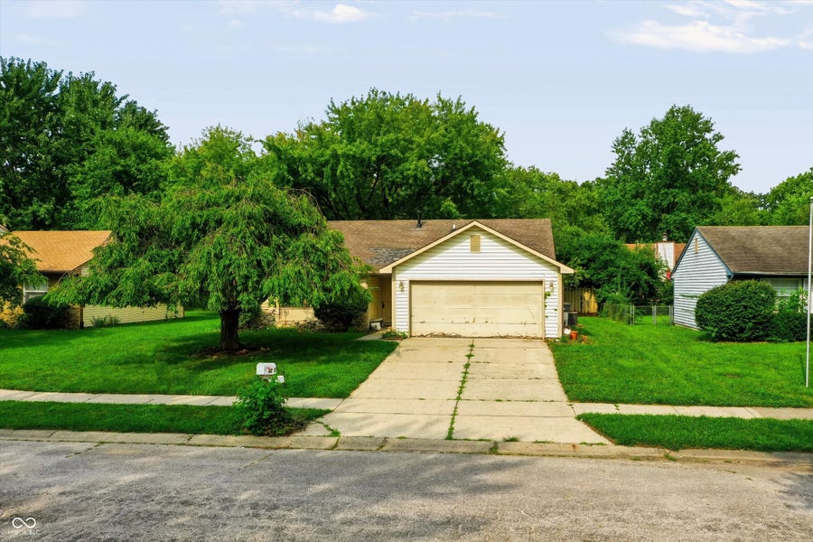Property photo for 4272 Eagle Lake Drive, Indianapolis, IN