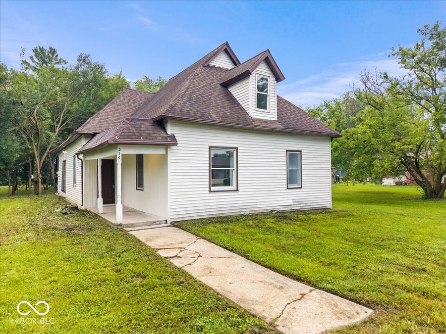 Property photo for 314 Craven Street, Sweetser, IN