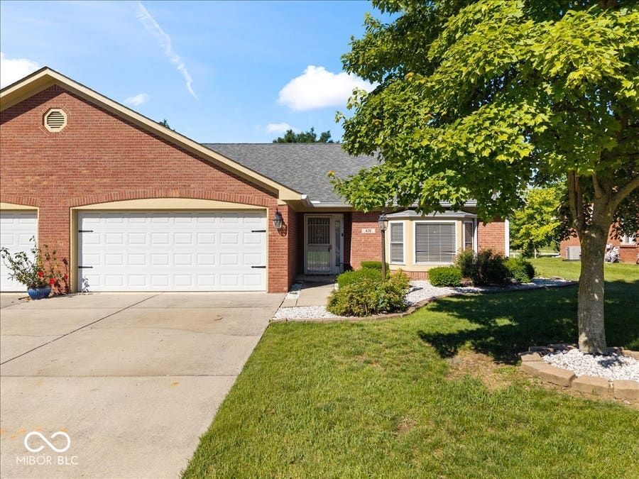 Property photo for 426 Waterford Lane, Avon, IN