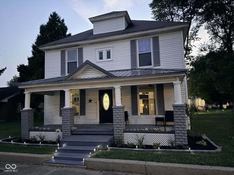Property photo for 105 S Broad, Mooreland, IN