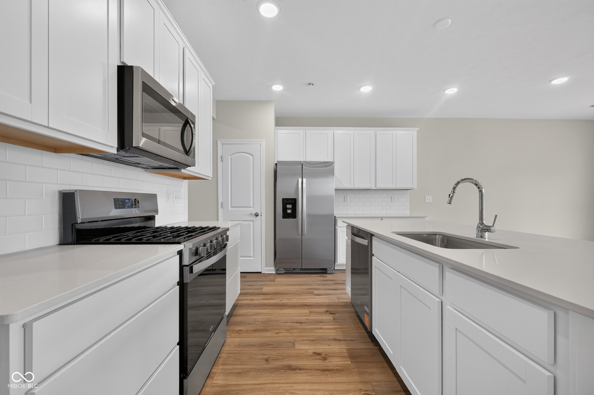 9851 Behner Drive, Fishers, IN 46038