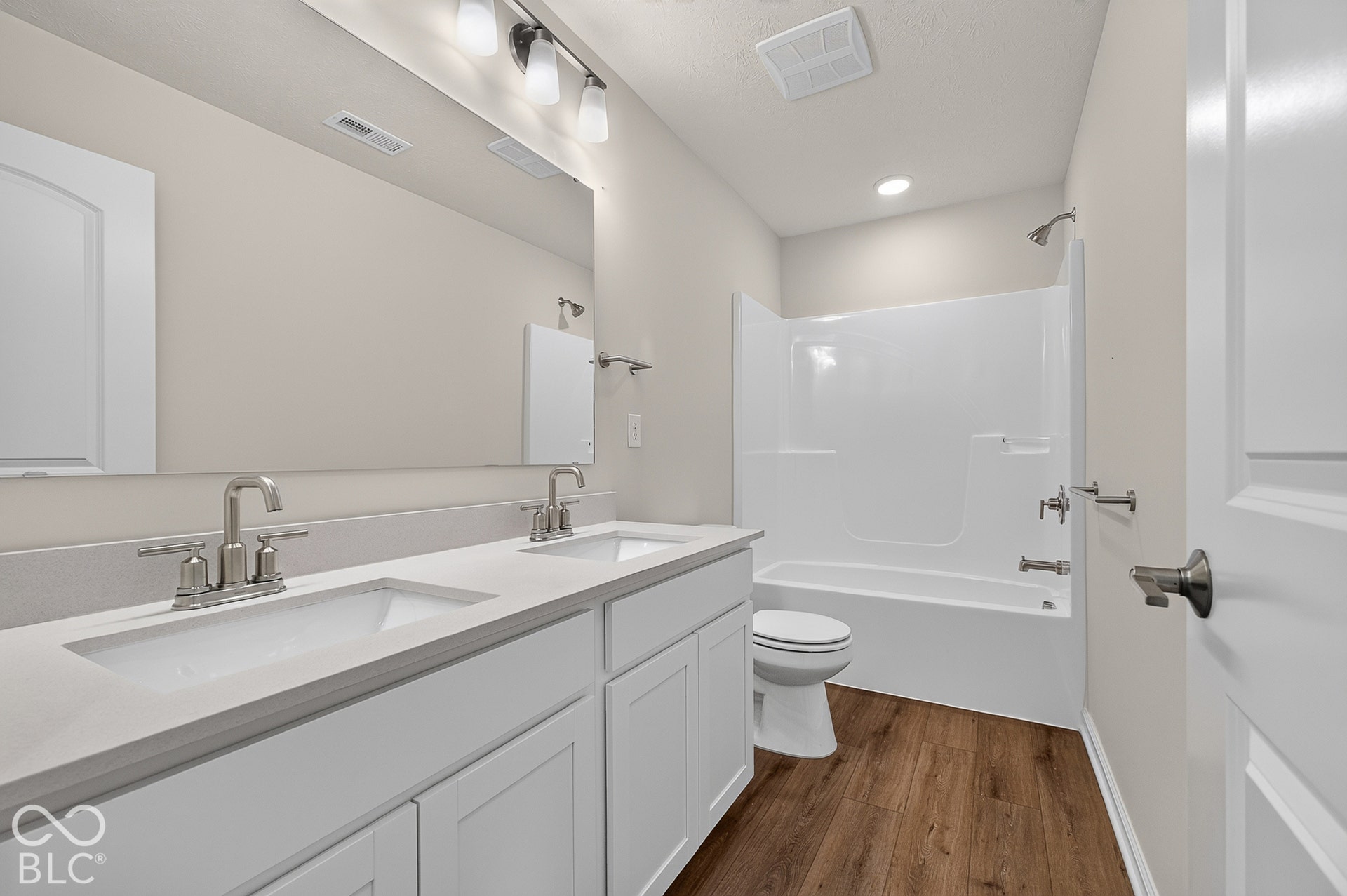 16105 Showdown Road, Noblesville, IN 46060