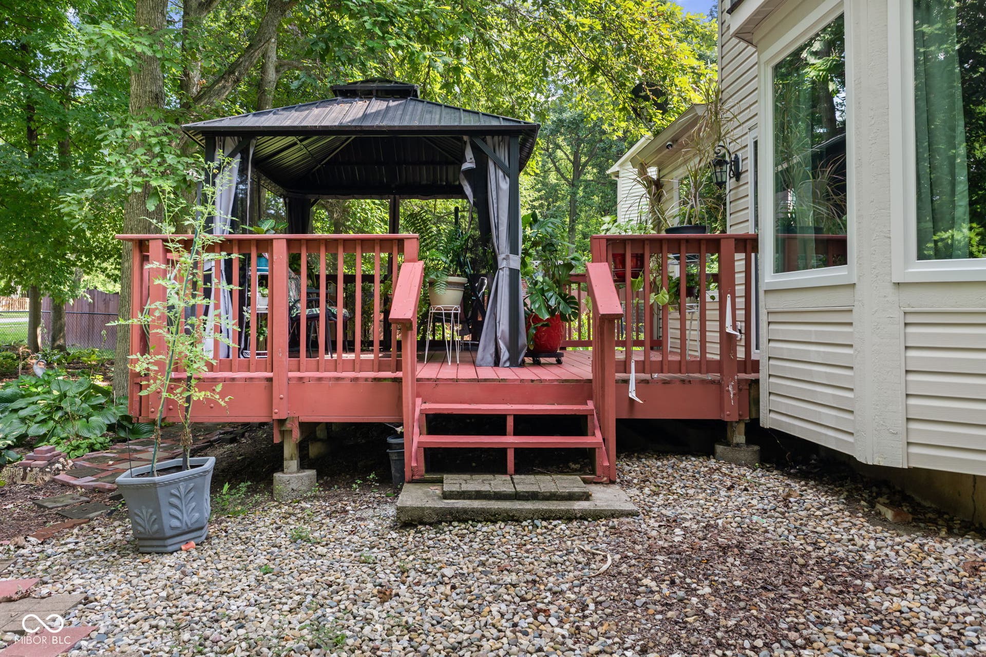 1200 Breaside Court, Greenwood, IN 46143
