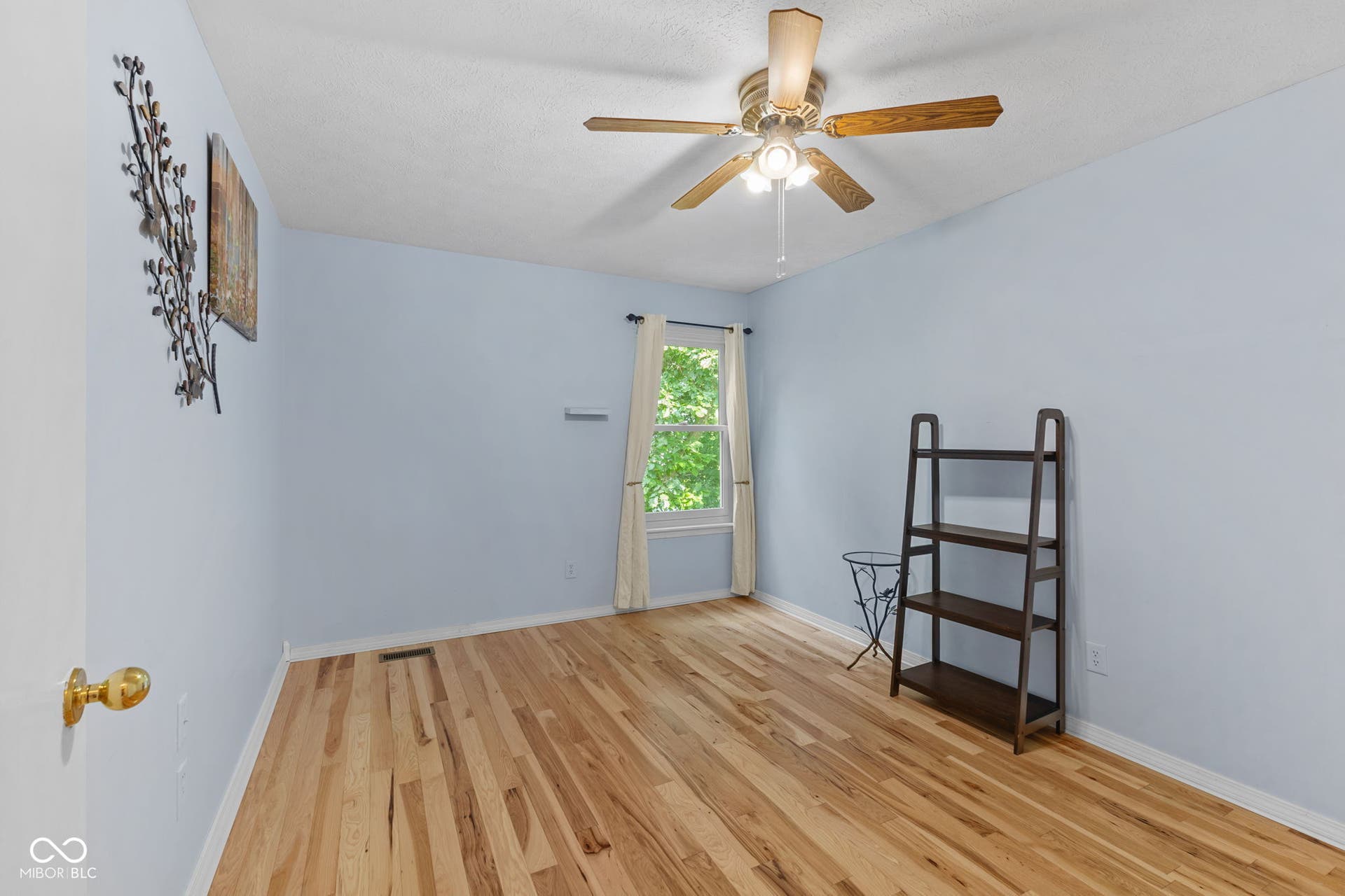 1200 Breaside Court, Greenwood, IN 46143