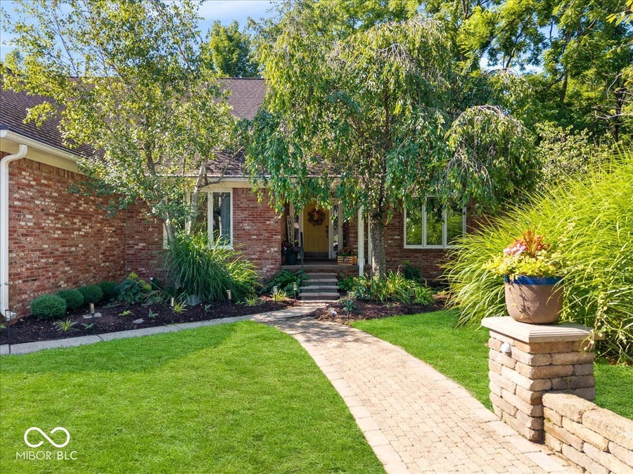 Property photo for 9127 Pinecreek Court, Indianapolis, IN