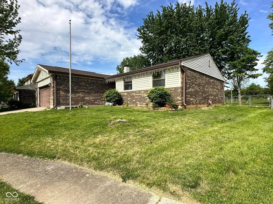 Property photo for 7311 Chimney Rock Court, Indianapolis, IN